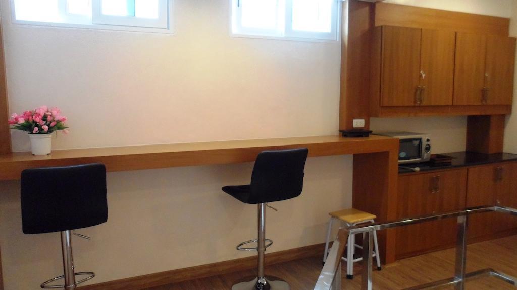 Oyo 1093 De Nawarat Chiang Mai Boutique Apartment المظهر الخارجي الصورة