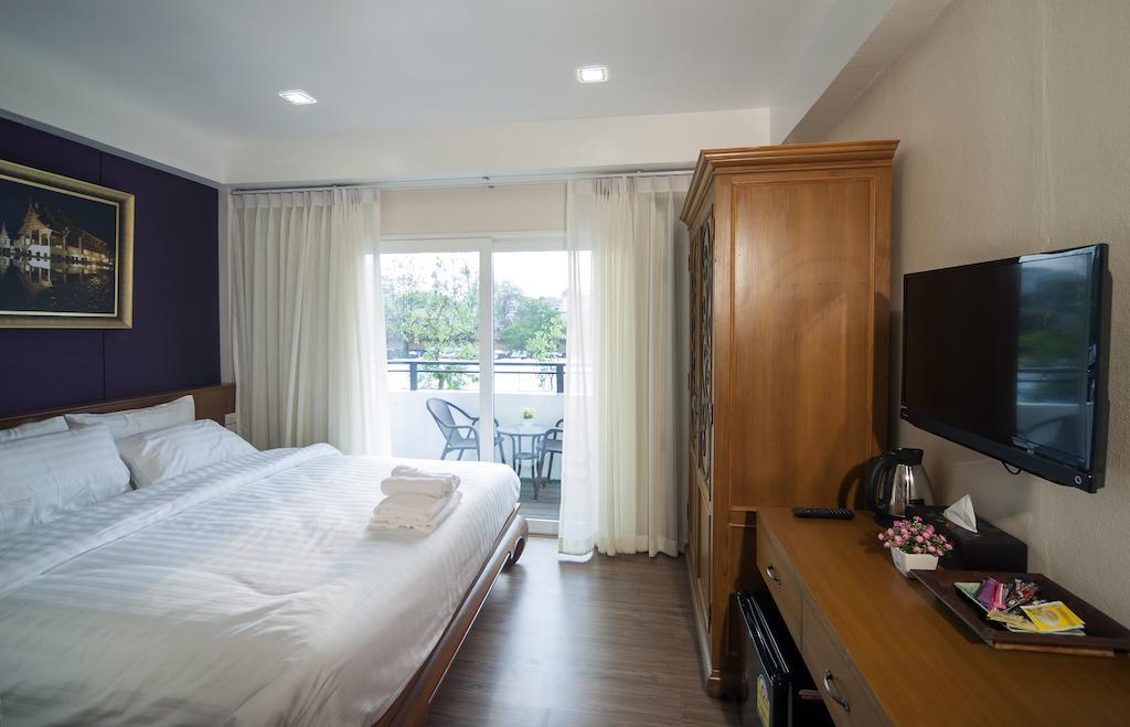 Oyo 1093 De Nawarat Chiang Mai Boutique Apartment الغرفة الصورة